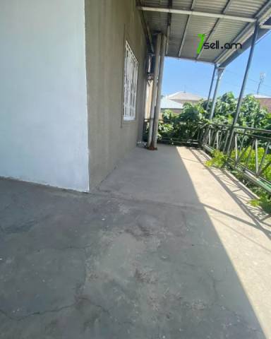 Երկու հարկանի քարե տուն, Armen Tigranyan street Արաբկիրում, 550 ք.մ., 3+ սանհանգույց