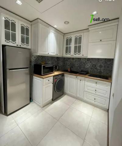 2 սենյականոց բնակարան նորակառույց շենքում Փավստոս Բուզանդի փողոցում, 47 ք.մ., բարձր առաստաղներ