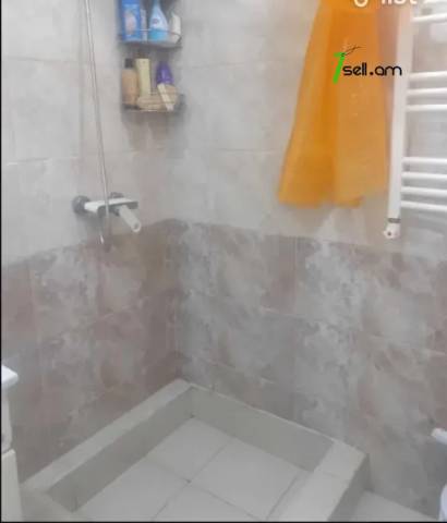 3 սենյականոց բնակարան Մարգարյան փողոցում, 78 ք.մ., 2/5 հարկ, մի քանի պատշգամբ, եվրովերանորոգված