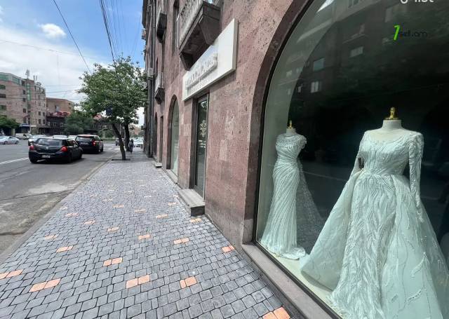 Բազմաֆունկցիոնալ գույք Նալբանդյան փողոցում կենտրոնում, 85 քմ