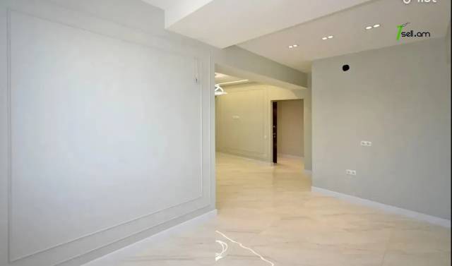 2 սենյականոց բնակարան Եզնիկ Կողբացու փողոցում, 43 ք.մ., նախավերջին հարկ