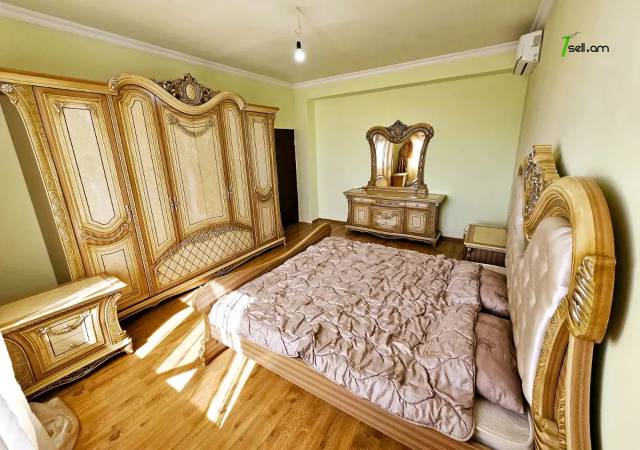 Երկու հարկանի քարե տուն, Նազարբեկյան թաղամաս Աջափնյակում, 740 ք.մ., 2 սանհանգույց