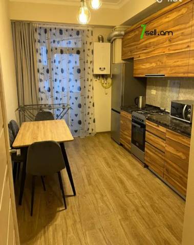 2 սենյականոց բնակարան նորակառույց շենքում Կոմիտասի պողոտայում, 67 ք.մ., բարձր առաստաղներ, 14/19 հարկ