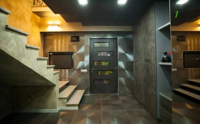 5 սենյականոց բնակարան Սայաթ-Նովայի պողոտայում, 150 քմ, 2/4 հարկ, 3+ սանհանգույց