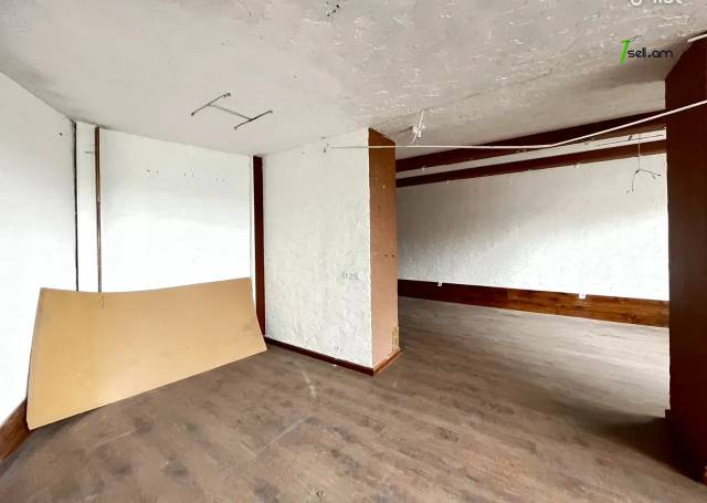 Բազմաֆունկցիոնալ գույք Թումանյան փողոցում կենտրոնում, 145 քմ