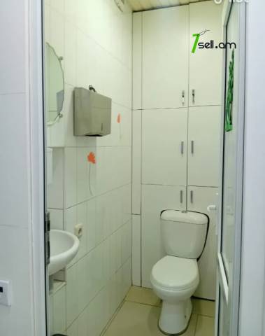 Բազմաֆունկցիոնալ գույք Նաիրի Զարյան փողոցում Արաբկիրում, 70 քմ