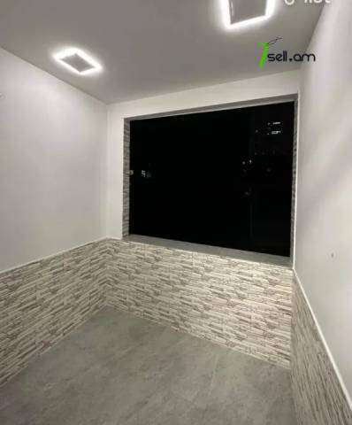 3 սենյականոց բնակարան Վաղարշ Վաղարշյան փողոցում, 80 քմ, 2/5 հարկ, մի քանի պատշգամբ