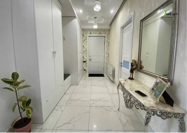 3 սենյականոց բնակարան նորակառույց շենքում Վերին Անտառային փողոցում, 147 քմ, 2 սանհանգույց