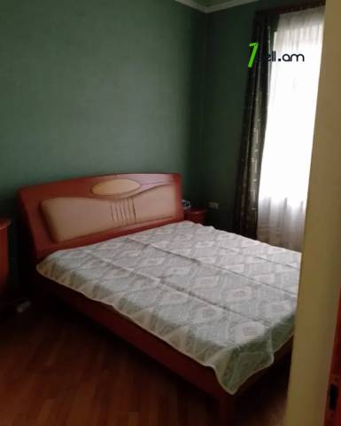 2 սենյականոց բնակարան Թումանյան փողոցում, 60 ք.մ., բարձր առաստաղներ, եվրովերանորոգված, քարե շենք