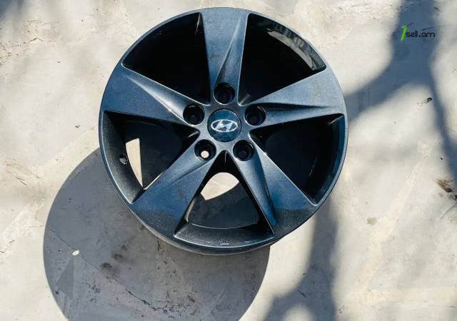 GGG. Bandajj r16 4hat 5x114.3 Hyundai. kia. Mazda. nissan. toyota