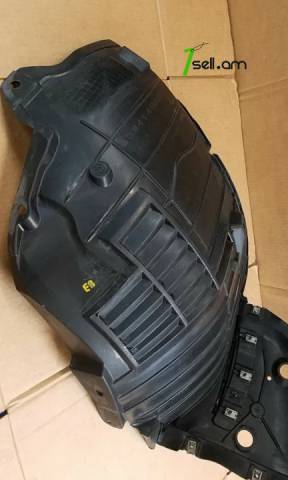 Infiniti Q50 առջևի ձախ կռիլոյի զաշիտնիկ