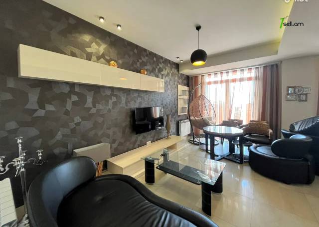 4 սենյականոց բնակարան նորակառույց շենքում Վերին Անտառային փողոցում, 176 ք.մ., 3+ սանհանգույց