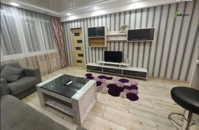 3 սենյականոց բնակարան Եզնիկ Կողբացու փողոցում, 50 ք.մ., դիզայներական ոճով վերանորոգված