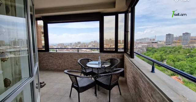 Ընդարձակ 3 սենյականոց բնակարան նորակառույց շենքում Նաիրի Զարյան փողոցում, 175 քմ, 12/16 հարկ