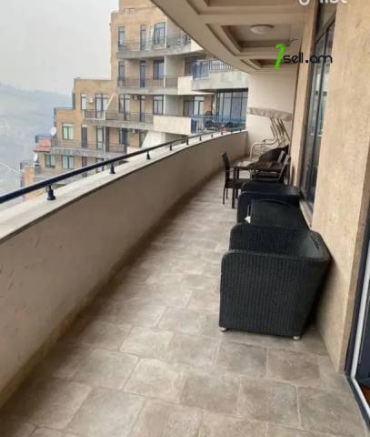 4 սենյականոց բնակարան նորակառույց շենքում Ձորափի փողոցում, 171 քմ, 10/14 հարկ, 3+ սանհանգույց