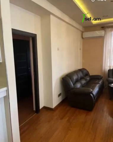 3 սենյականոց բնակարան նորակառույց շենքում Մեսրոպ Մաշտոցի պողոտայում, 110 քմ, 8/12 հարկ