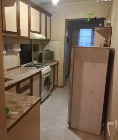 1 սենյականոց բնակարան Ծովակալ Իսակովի պողոտայում, 47 ք.մ., նախավերջին հարկ