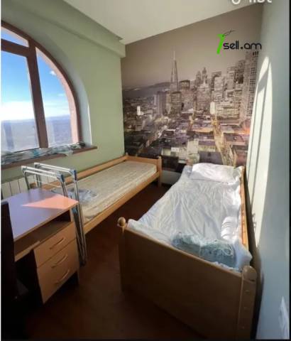 3 սենյականոց բնակարան նորակառույց շենքում Մամիկոնյանց փողոցում, 75 քմ, նախավերջին հարկ