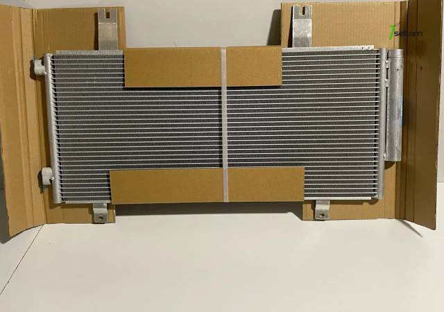 Honda Accord կոնդիցիոների ռադիատոր 1.5 լ շարժիչ (2018-2023)