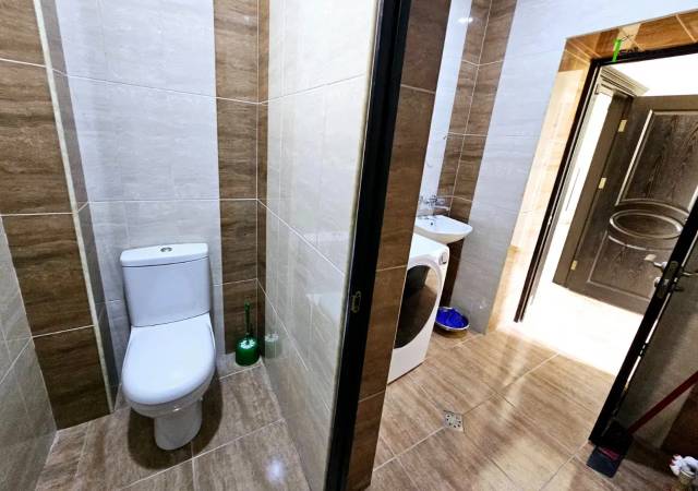 Երկու հարկանի քարե տուն Ջրվեժում, 1400 ք.մ., 3+ սանհանգույց, կապիտալ վերանորոգված