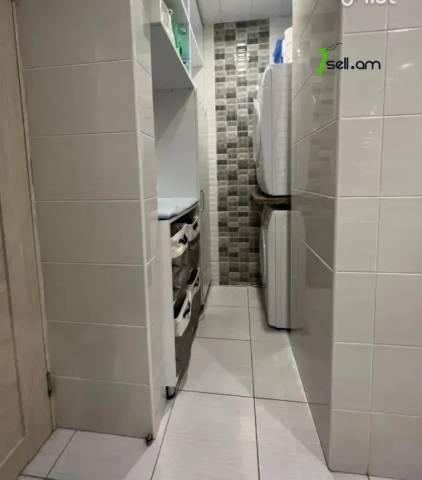 4 սենյականոց բնակարան նորակառույց շենքում Ադոնցի փողոցում, 120 քմ, 2/8 հարկ, 2 սանհանգույց