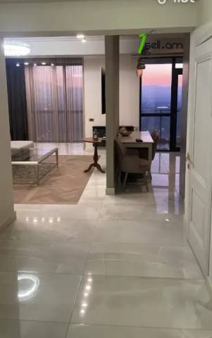 3 սենյականոց բնակարան նորակառույց շենքում Կարապետ Ուլնեցու փողոցում, 110 ք.մ., 2 սանհանգույց