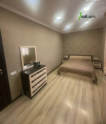 4 սենյականոց բնակարան Գայի պողոտայում, 75 քմ, կապիտալ վերանորոգված, քարե շենք