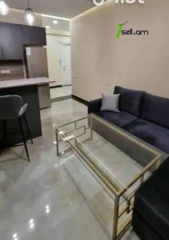 2 սենյականոց բնակարան նորակառույց շենքում Անտառային փողոցում, 50 ք.մ., բարձր առաստաղներ, 2/5 հարկ