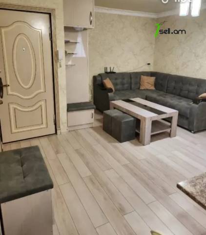 2 սենյականոց բնակարան Կոմիտասի պողոտայում, 50 ք.մ., բարձր առաստաղներ, 3/5 հարկ, եվրովերանորոգված