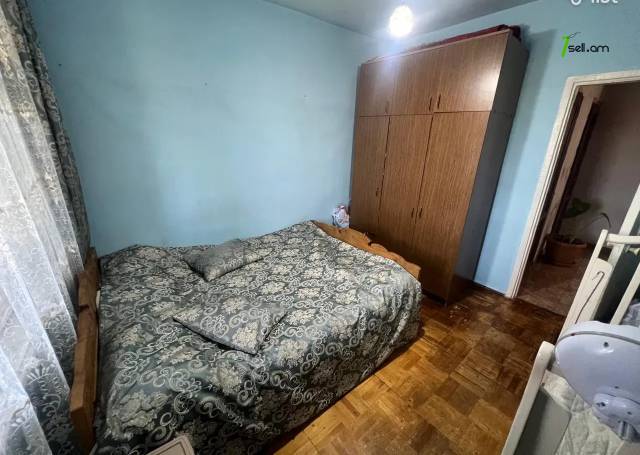 3 սենյականոց բնակարան Խաղաղ Դոնի փողոցում, 64 քմ, նախավերջին հարկ, կոսմետիկ վերանորոգում