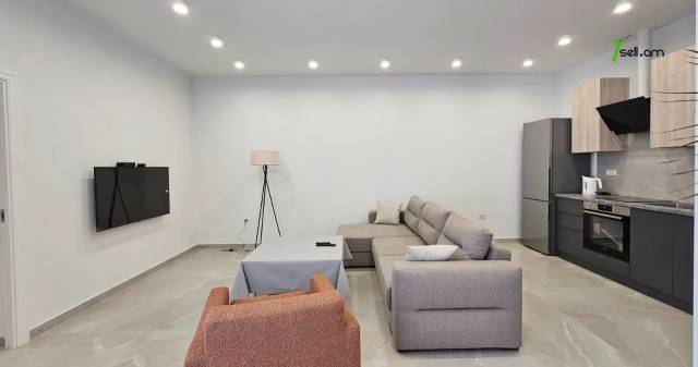 Մեկ հարկանի քարե տուն Բագրևանդի 40-րդ փողոցում Նոր Նորքում, 100 քմ, եվրովերանորոգված