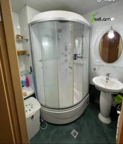 2 սենյականոց բնակարան Արշակունյաց պողոտայում, 80 ք.մ., 5/7 հարկ, բարձր առաստաղներ