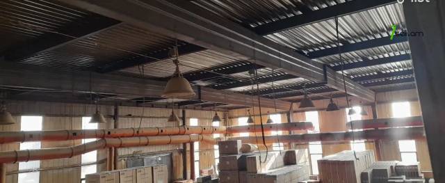 Արտադրական տարածք Արարատյան փողոցում Շենգավիթում, 1000 քմ