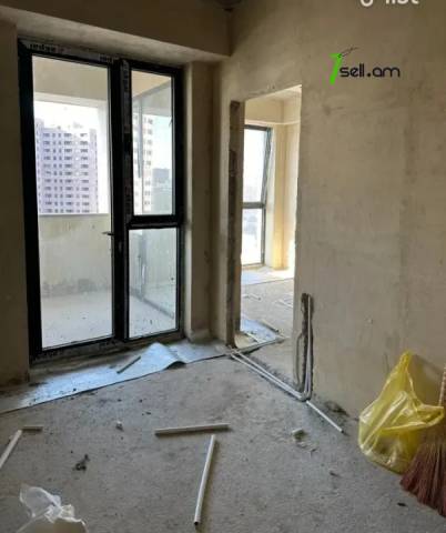 3 սենյականոց բնակարան նորակառույց շենքում Ծարավ Աղբյուր փողոցում, 70 քմ, 9/16 հարկ, բարձր առաստաղներ