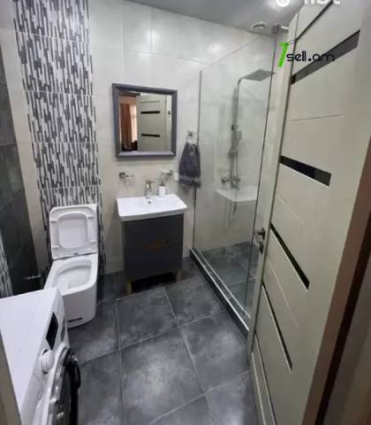 2 սենյականոց բնակարան նորակառույց շենքում Արղության փողոցում, 60 ք.մ., բարձր առաստաղներ, 12/14 հարկ