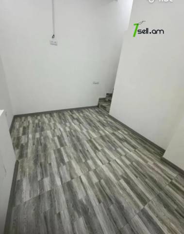 Բազմաֆունկցիոնալ գույք, Kajaznuni St կենտրոնում, 25 քմ