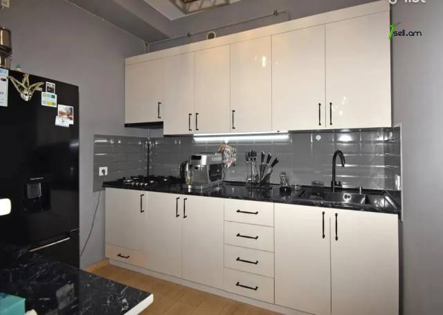 2 սենյականոց բնակարան նորակառույց շենքում Պարույր Սևակի փողոցում, 70 ք.մ., 7/15 հարկ