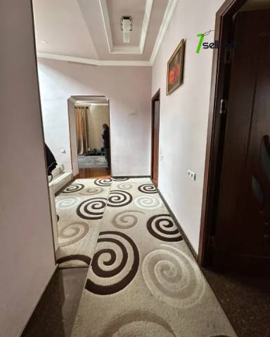 Երեք հարկանի քարե տուն, Նոյ թաղամաս Մալաթիա Սեբաստիայում, 360 ք.մ., 3+ սանհանգույց