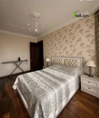 4 սենյականոց բնակարան նորակառույց շենքում Վարդանանց փողոցում, 130 քմ, 8/16 հարկ, բարձր առաստաղներ