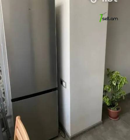 2 սենյականոց բնակարան Էստոնական փողոցում, 55 ք.մ., 2/4 հարկ, կոսմետիկ վերանորոգում, քարե շենք