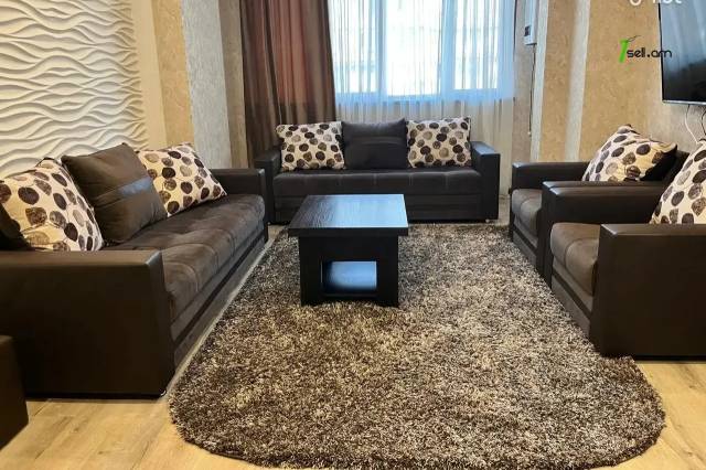 2 սենյականոց բնակարան Ազատության պողոտայում, 45 քմ, 7/9 հարկ, դիզայներական ոճով վերանորոգված