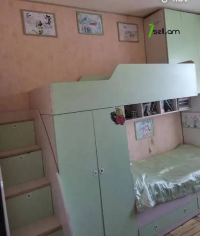 4 սենյականոց բնակարան Զաքարիա Քանաքեռցու փողոցում, 86 ք.մ., նախավերջին հարկ, եվրովերանորոգված