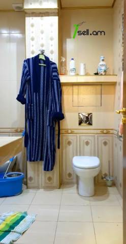 3 սենյականոց բնակարան, Նորաշեն թաղամաս, 90 ք.մ., 11/15 հարկ, կապիտալ վերանորոգված