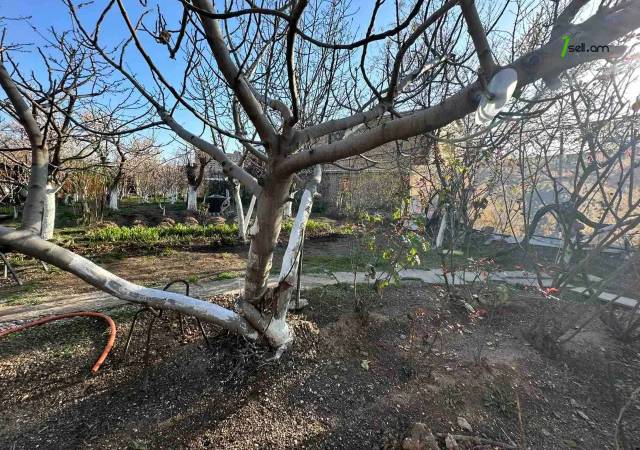 Մեկ հարկանի քարե տուն Սեբաստիայի փողոցում Մալաթիա Սեբաստիայում, 40 քմ, կապիտալ վերանորոգված