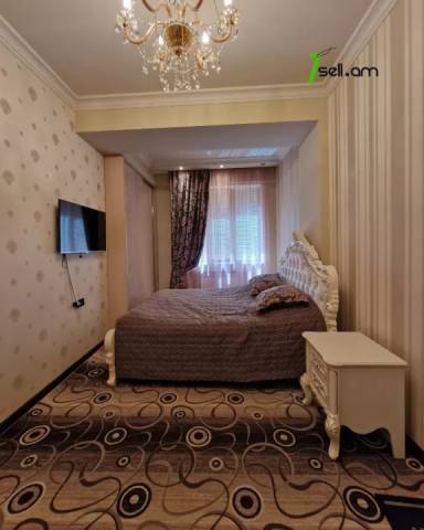 3 սենյականոց բնակարան նորակառույց շենքում Ամիրյան փողոցում, 107 ք.մ., 2 սանհանգույց