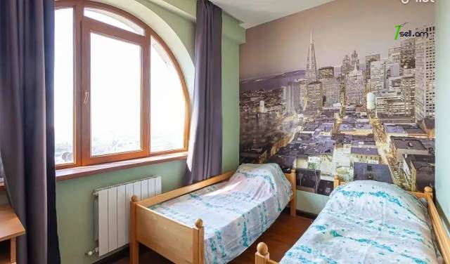 3 սենյականոց բնակարան նորակառույց շենքում Մամիկոնյանց փողոցում, 75 ք.մ., նախավերջին հարկ