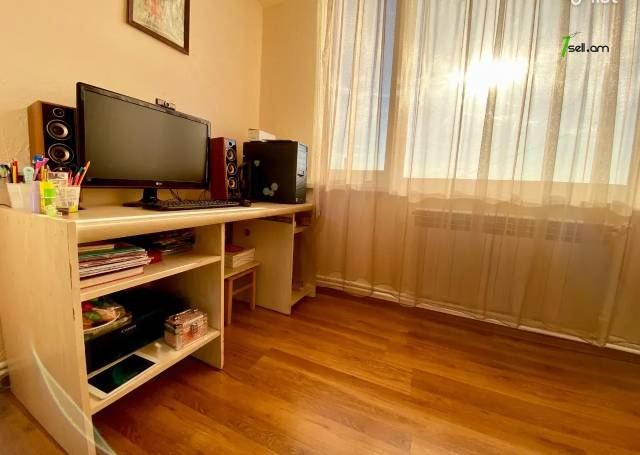 3 սենյականոց բնակարան Ավետիս Ահարոնյան փողոցում, 94 քմ, 7/9 հարկ, եվրովերանորոգված