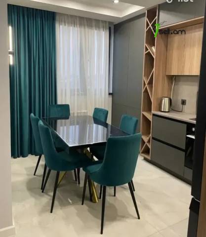 2 սենյականոց բնակարան Տիգրան Մեծ պողոտայում, 44 քմ, 6/9 հարկ, դիզայներական ոճով վերանորոգված