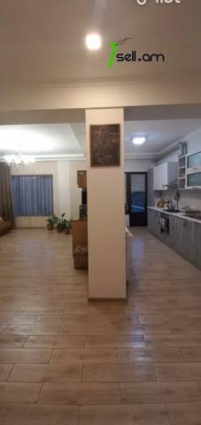 Երկու հարկանի տուն Պարույր Սևակ թաղամաս 6-րդ փողոցում Ավանում, 152 ք.մ., 2 սանհանգույց