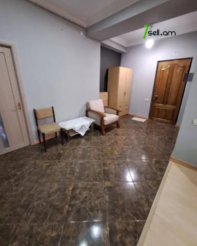 4 սենյականոց բնակարան նորակառույց շենքում Հյուսիսային պողոտայում, 130 ք.մ., 5/12 հարկ, 2 սանհանգույց